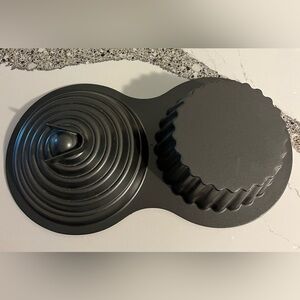 Wilton Giant Cupcake Pan